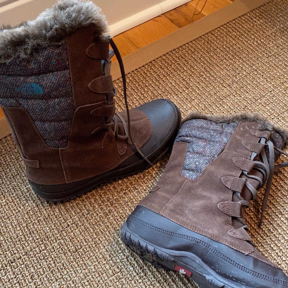 North Face Women's Winter Fur-lined Boots, Brown